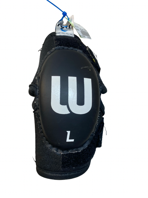 Vist Large View of Product Image Which is Used WinnWell AMP 500 Junior Elbow Pads SM
