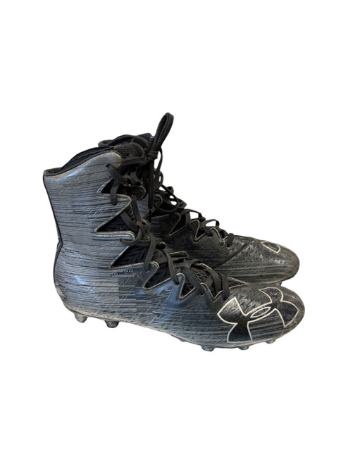 Vist Large View of Product Image Which is Football cleats 