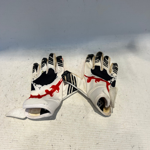 Vist Large View of Product Image Which is Used ETERNITY GEARS FOOTBALL GLOVES FB Gloves White SM