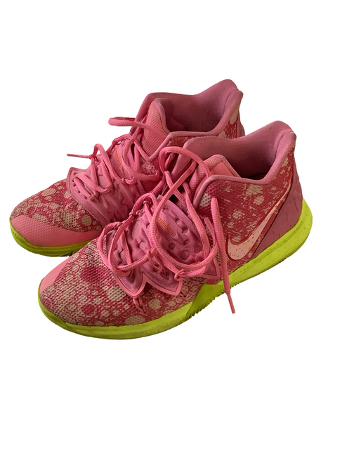 Vist Large View of Product Image Which is Used Nike Basketball Shoes Y Pink Youth 06.5