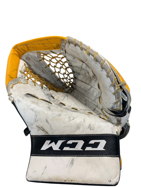 Vist Large View of Product Image Which is Used CCM RETROFLEX 550SR Senior Goalie Catcher Yellow