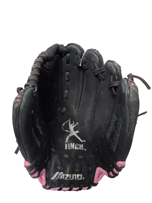 Vist Large View of Product Image Which is Used Mizuno FINCH RH Throw Fastpitch Gloves Black 11"