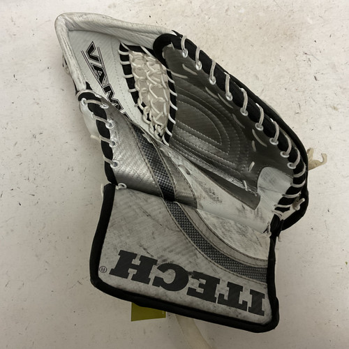 Vist Large View of Product Image Which is Used Itech VAMP 7.8 Senior Goalie Catcher