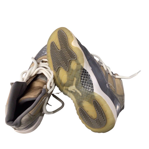 Vist Large View of Product Image Which is Used Jordan Basketball Shoes Y Grey Junior 06