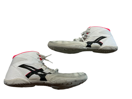 Vist Large View of Product Image Which is Used Asics Wrestling Shoes White Senior 11.5