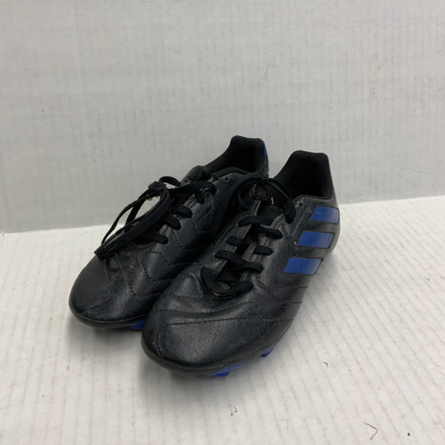 Vist Large View of Product Image Which is Used Adidas Soccer Cleats Black Junior 02