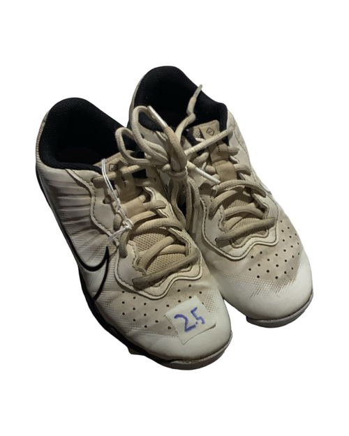 Vist Large View of Product Image Which is Used Nike CLEATS BB/SB Cleats White Junior 02.5