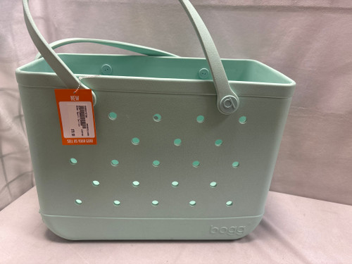 Vist Large View of Product Image Which is Used Sport Carrier