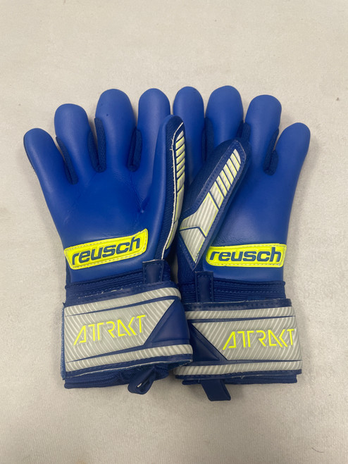 Vist Large View of Product Image Which is Used Reusch ATTRAKT GRIP EVOLUTION Soccer Goalie Gloves Navy Blue 5