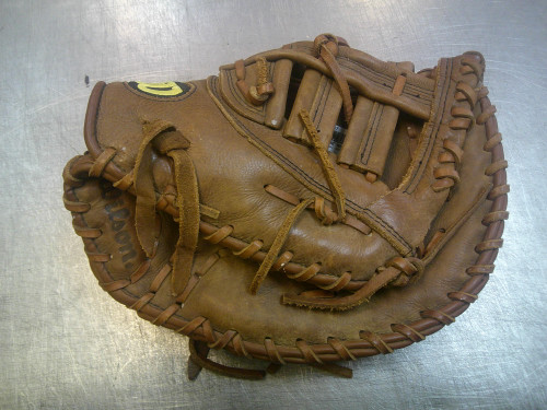 Vist Large View of Product Image Which is Used Wilson GAME READT SOFT FIT BB/SB First Base RH Throw Brown 11 1/2"
