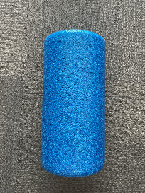 Vist Large View of Product Image Which is Used AMAZON BASICS FOAM ROLLER Exercise Foam Roller Royal Blue SM