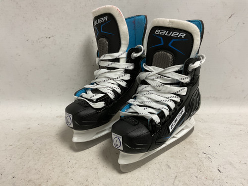 Vist Large View of Product Image Which is Used Bauer XLP Youth Hockey Skate Youth 06.0
