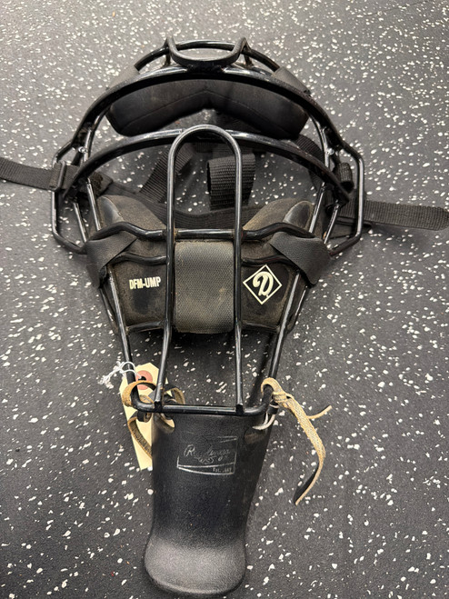Vist Large View of Product Image Which is Used Demarini DFM-UMP Umpire Mask