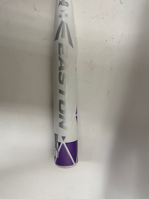 Vist Large View of Product Image Which is Used Easton AMETHYST BB/SB Fastpitch Bat 31"