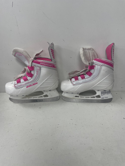 Vist Large View of Product Image Which is Used Bauer PRODIGY Youth Hockey Skate Youth 09.0
