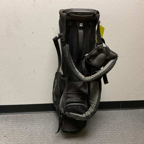 Vist Large View of Product Image Which is Used Taylormade FLEXTECH LITE Mens Stand Bag Black