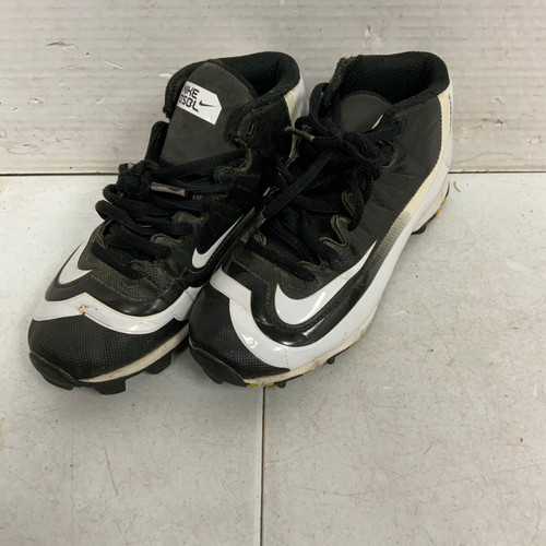 Vist Large View of Product Image Which is Used Nike HUARACHE BB/SB Cleats Black Junior 01.5