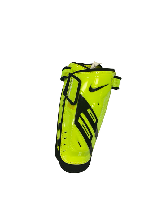Vist Large View of Product Image Which is Used Soccer Shin Guards Junior Yellow LG