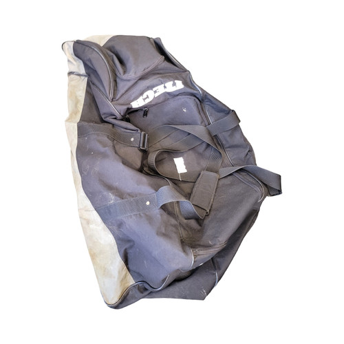 Vist Large View of Product Image Which is Used Itech Sr Hockey Carry Black
