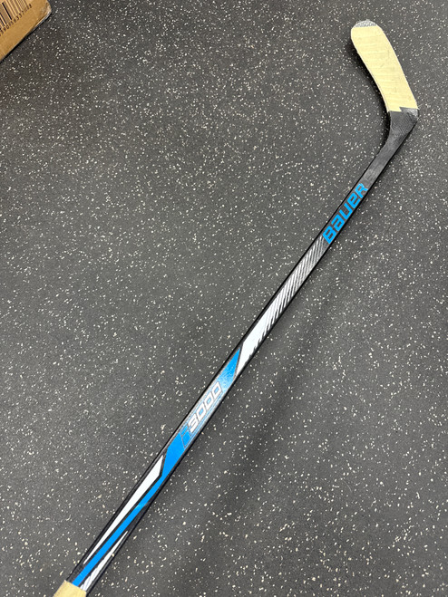 Vist Large View of Product Image Which is Used Bauer I3000 Youth Wood Left