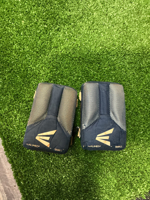 Vist Large View of Product Image Which is Used Easton KNEE SAVER II BB/SB Catchers Knee Savers Navy Blue