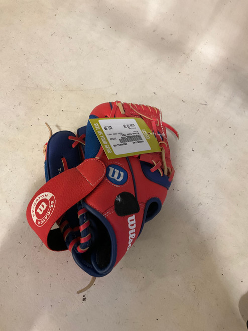 Vist Large View of Product Image Which is Used Wilson A200 TBALL BB/SB Glove LH Throw Red 10"