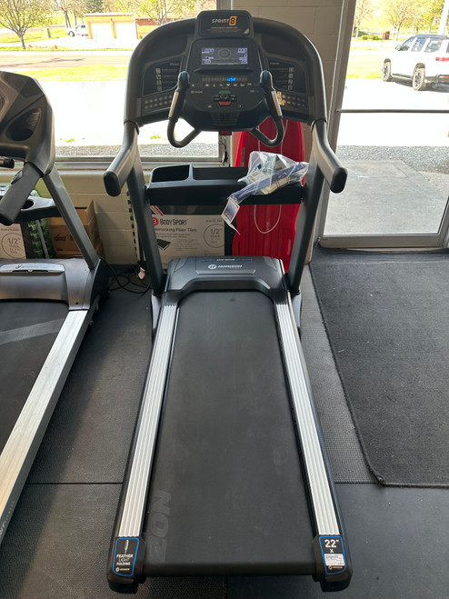Vist Large View of Product Image Which is Used Horizon SPRINT 8 Treadmill