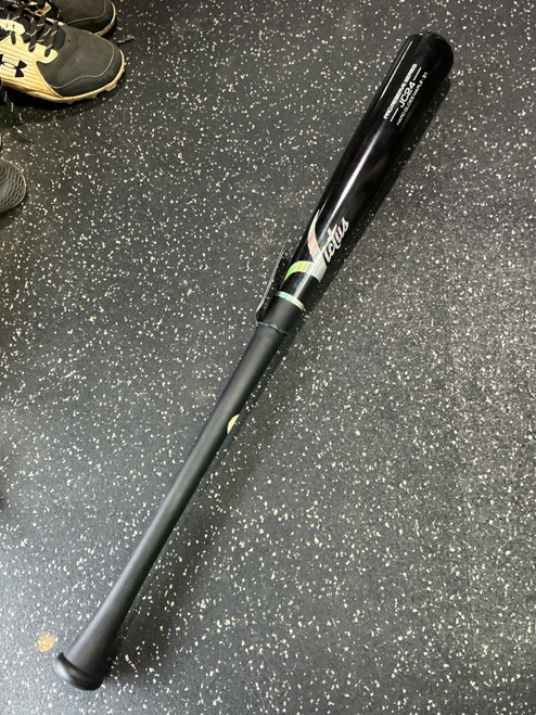 Vist Large View of Product Image Which is Used Victus JC24 HARD GLOSS MAPLE BB/SB Wood Bat 31"