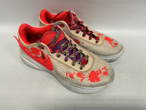 Vist Large View of Product Image Which is Used Nike LEBRON 20 Basketball Shoes M Orange Senior 10.5