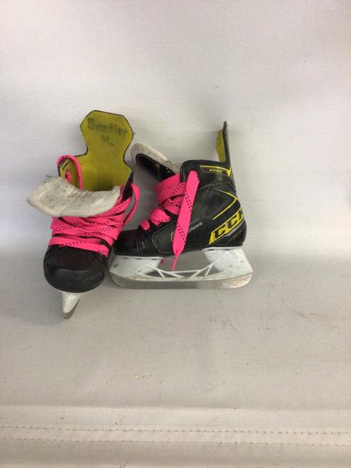 Vist Large View of Product Image Which is Used CCM SUPERTACKS 9350 Youth Hockey Skate Youth 10.0