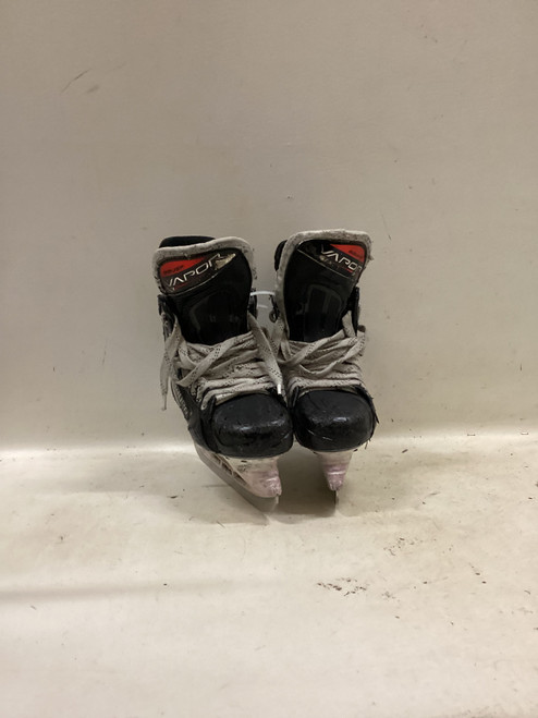 Vist Large View of Product Image Which is Used Bauer VAPOR 3X Senior Hockey Skate Senior 7