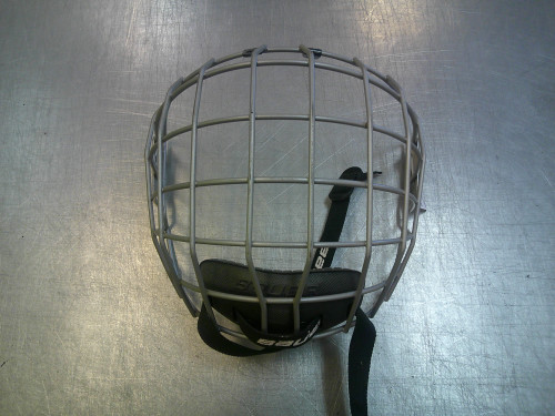 Vist Large View of Product Image Which is Used Bauer Hockey Wire Mask None MD