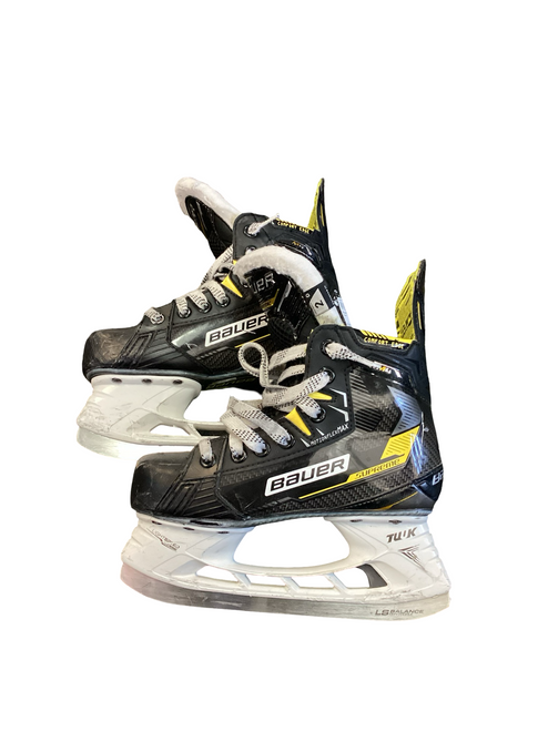 Vist Large View of Product Image Which is Used Bauer M4 Junior Hockey Skate Junior 02
