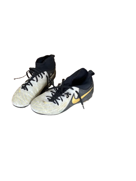 Vist Large View of Product Image Which is Used Dsg Soccer Cleats Black Junior 02.5