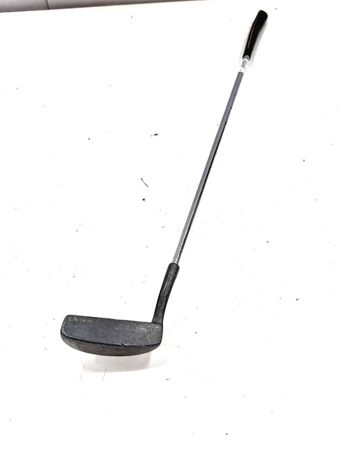 Vist Large View of Product Image Which is Used MacGregor M202 Mens Putter RH