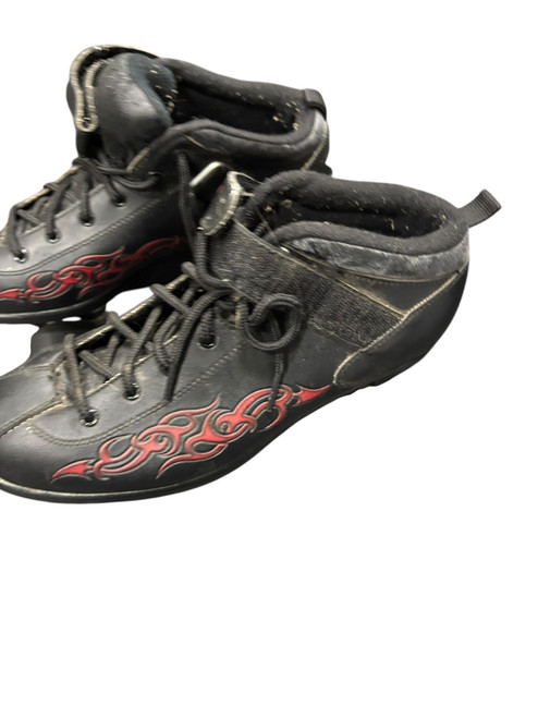 Vist Large View of Product Image Which is Used WARRIOR Senior Roller Quad Skates Black Senior 9