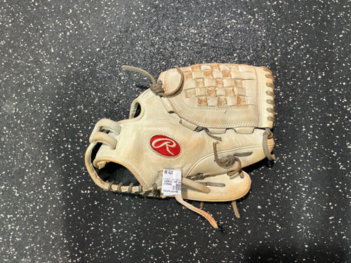 Vist Large View of Product Image Which is Used Rawlings RLA120-3WG LIBERTY BB/SB Glove RH Throw White 12"