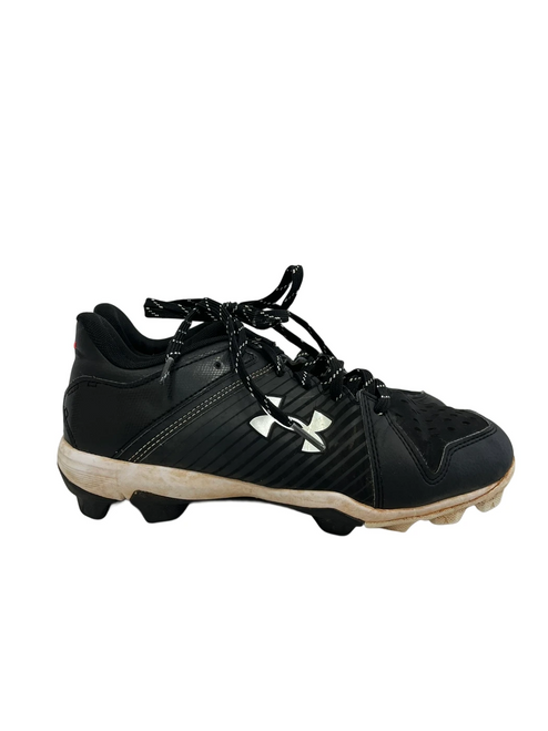 Vist Large View of Product Image Which is Used Under Armour Leadoff Jr 5 BB/SB Cleats