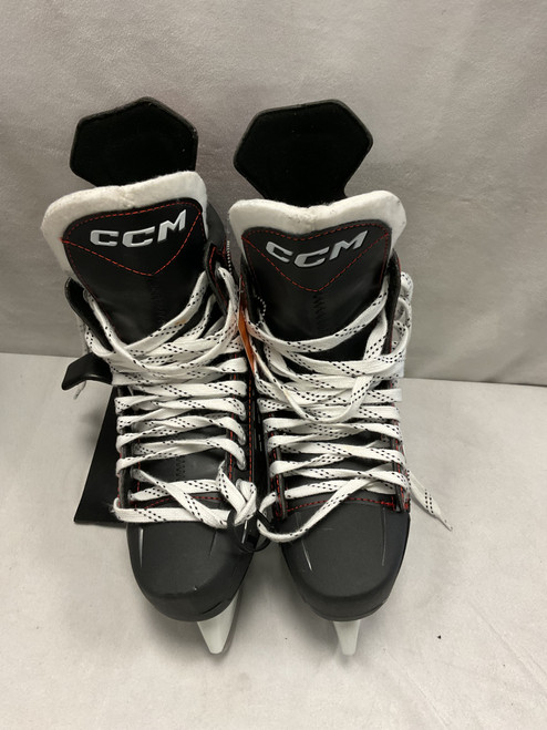 Vist Large View of Product Image Which is Used CCM FT755 Senior Hockey Skate Senior 9.5