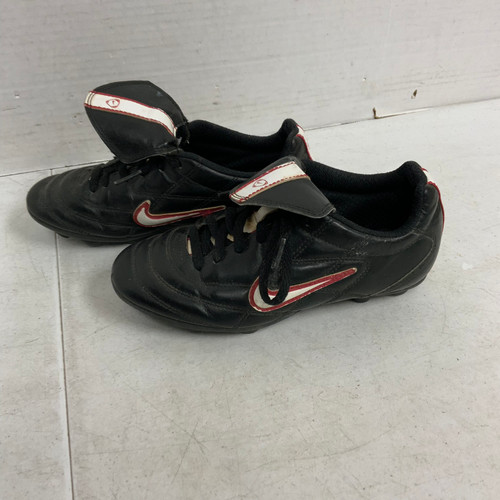 Vist Large View of Product Image Which is Nike Soccer Soccer Outdoor Cleats