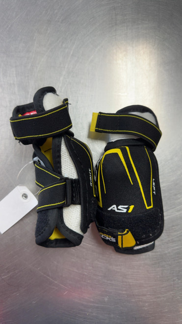 Vist Large View of Product Image Which is Used CCM AS1 Youth Elbow Pads SM