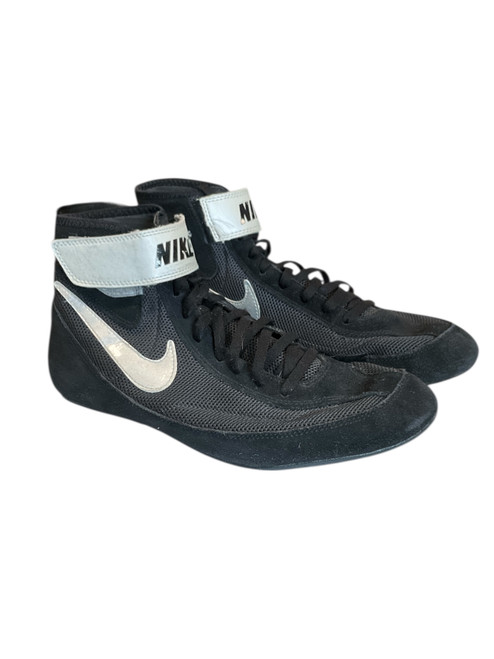 Vist Large View of Product Image Which is Used Nike Wrestling Shoes None Senior 10.5