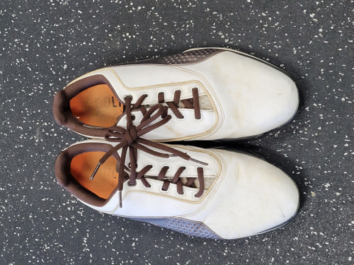 Vist Large View of Product Image Which is Used Puma OUTLAST Womens Golf Shoes White Senior 8