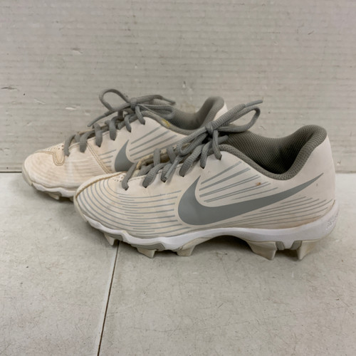 Vist Large View of Product Image Which is Used Nike FASTFLEX BB/SB Cleats White Junior 02