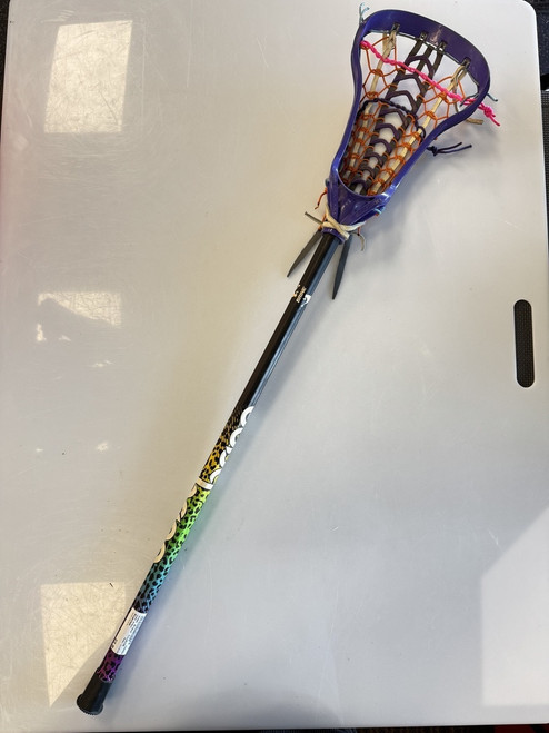 Vist Large View of Product Image Which is Used Under Armour ILLUSION Wmn Atk/Mid Complete Stick Purple