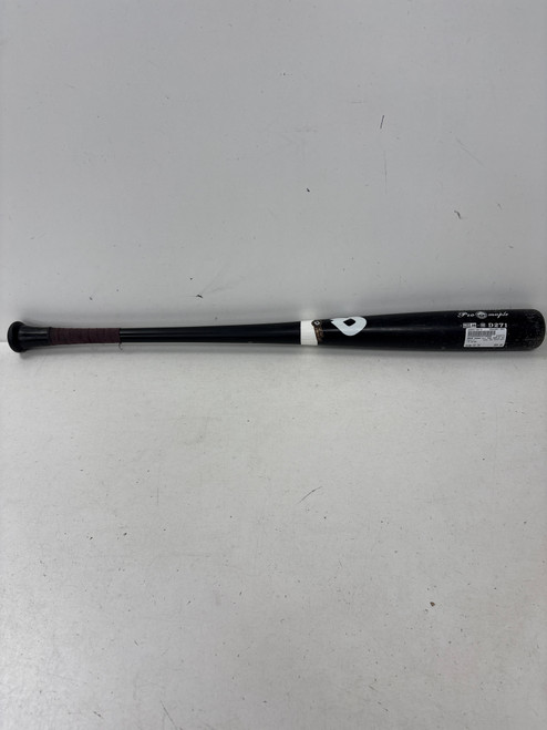 Vist Large View of Product Image Which is Used Demarini PRO MAPLE D271 BB/SB Wood Bat 32"