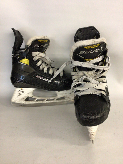 Vist Large View of Product Image Which is Used Bauer 3S PRO Intermediate Hockey Skate Intermediate 3.5
