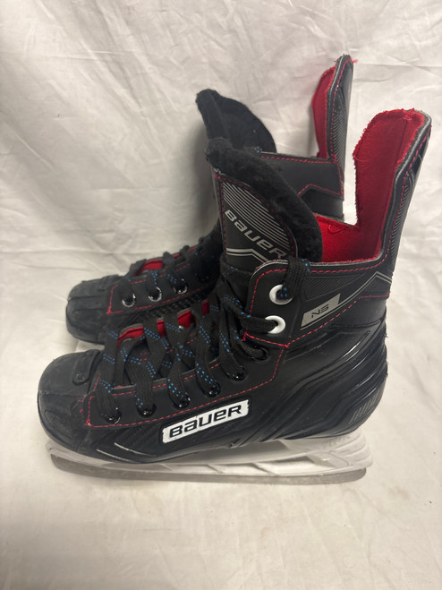 Vist Large View of Product Image Which is Used Bauer NS SKATES Junior Hockey Skate Junior 02