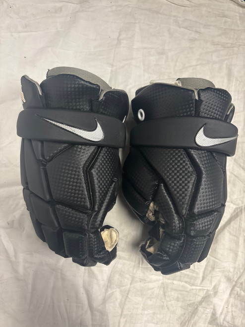 Vist Large View of Product Image Which is Used Nike VAPOR SELECT Lacrosse Gloves Junior Black MD
