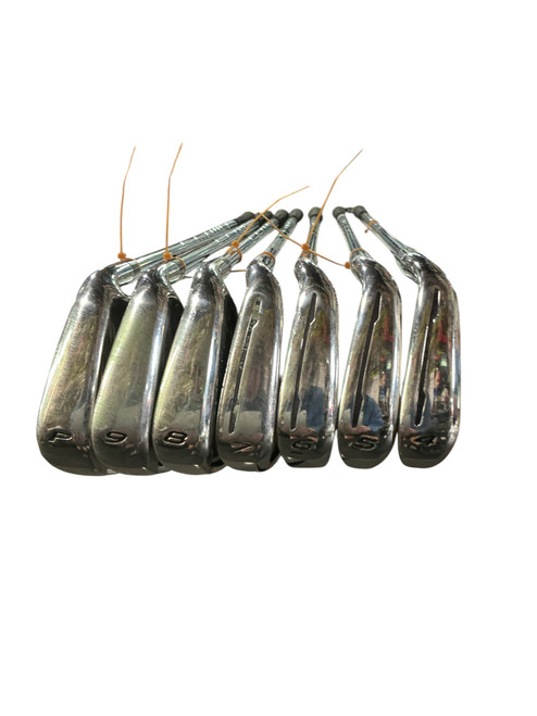 Vist Large View of Product Image Which is Used Taylormade M2 Mens Iron Set RH 4I-PW